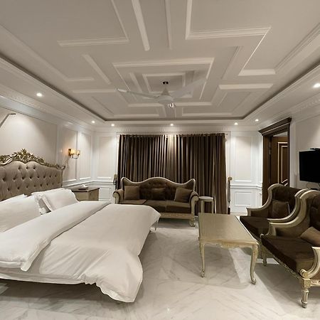 Arish Luxury Suites Skardu Exterior foto